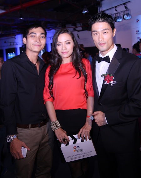 Cha Ye-Ryeon sánh đôi cùng Johnny Trí Nguyễn - 8 Khương Ngọc, Tina Tình và Johnny Trí Nguyễn