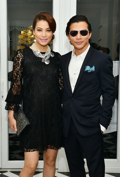 Á hậu Hương Giang trở lại với showbiz - 8 Cặp đôi hạnh phúc của showbiz Việt: Trần Bảo Sơn và Trương Ngọc Ánh