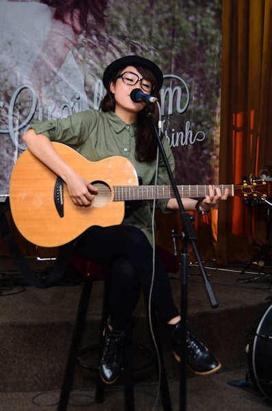 Hà Hồ mừng "vì Thái Trinh không giận" - 6 Thái Trinh trong buổi ra mắt single của mình