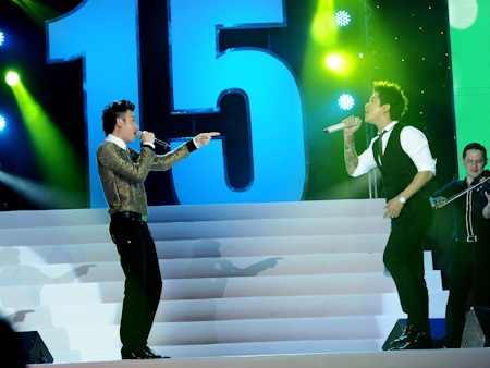 Đàm Vĩnh Hưng đóng giả Thanh Lam - 12 Dương Triệu Vũ song ca cùng Tuấn Hưng