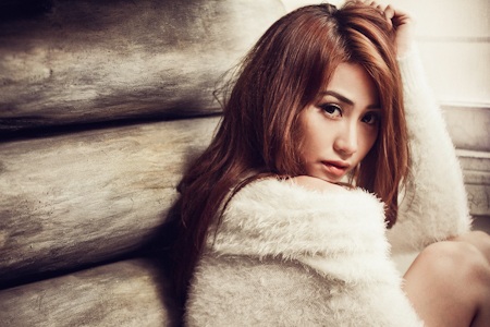 Ngân Khánh đẹp gợi cảm đón giáng sinh - 8 Bình Yên