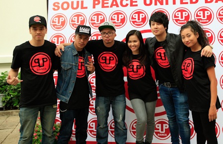 Ê-kip của Thanh Bùi