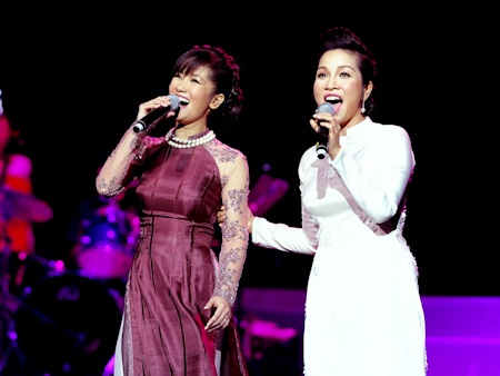 Ấn tượng với Gọi tên bốn mùa - 5 Hồng Nhung song ca cùng Mỹ Linh