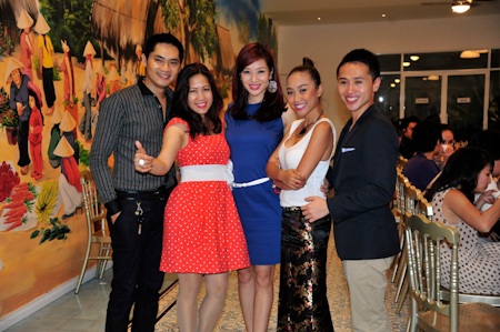 Bạn bè mừng sinh nhật Đoan Trang - 11 Bạn bè mừng sinh nhật Đoan Trang - 11