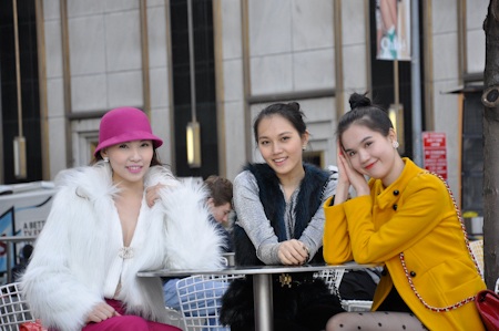 Ngọc Thạch trình diễn thời trang tại New York - 10