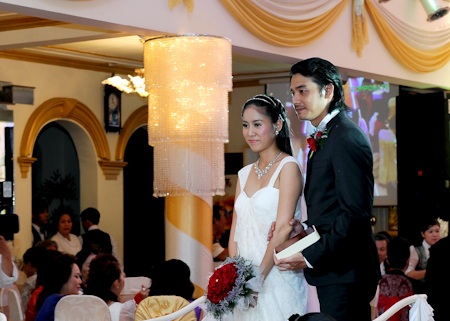 Vợ chồng Quách Ngọc Ngoan hạnh phúc trong ngày cưới - 12 Vợ chồng Quách Ngọc Ngoan hạnh phúc trong ngày cưới
