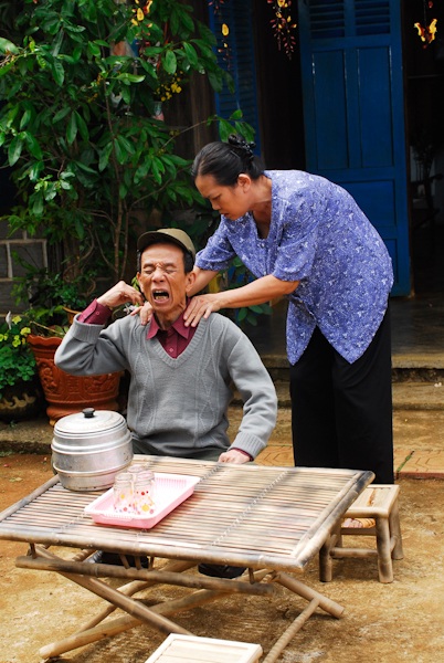 Văn Hiệp tiếp tục "trung thành" với vai trưởng thôn - 1 Văn Hiệp tiếp tục trung thành với vai trưởng thôn