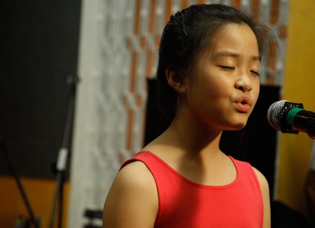 Thí sinh Vietnam's got talent hăng say luyện tập cho đêm chung kết - 16 Thí sinh Vietnam's got talent hăng say luyện tập cho đêm chung kết
