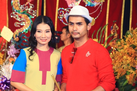 Sân khấu cần những thế hệ trẻ kế tục - 4 NSƯT Mỹ Uyên và Đức Tiến