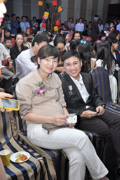 Bụng bầu của Thuý Vinh đã khá lớn