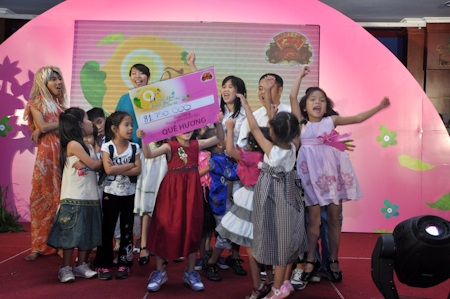 Buổi từ thiện thu được hơn 80 triệu đồng