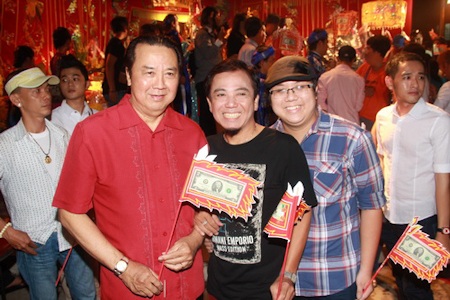 Nghệ sĩ tri ân ngày giỗ tổ - 11 Bảo Quốc, Hồng Tơ và Gia Bảo