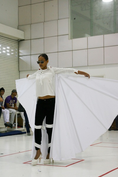 Lâm Thu Hằng sẽ "tung cánh" ở vị trí Vơ đét - 8 Lâm Thu Hằng miệt mài trên sàn tập