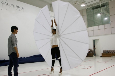 Lâm Thu Hằng sẽ "tung cánh" ở vị trí Vơ đét - 6 Do tính chất khá đặc biệt nên phần trình diễn của Thu Hằng được tập rất kỹ lưỡng