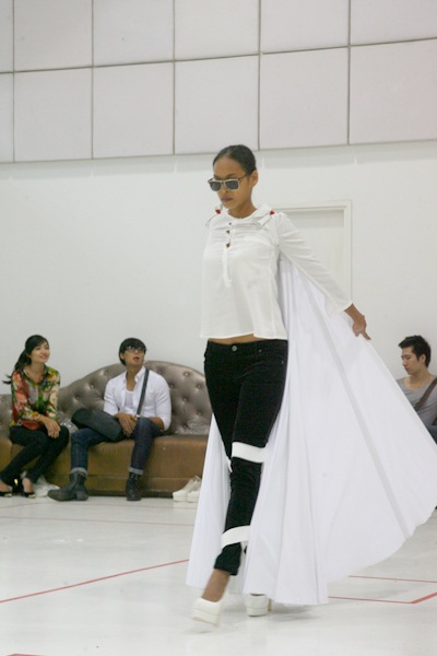 Lâm Thu Hằng sẽ "tung cánh" ở vị trí Vơ đét - 7 Lâm Thu Hằng miệt mài trên sàn tập