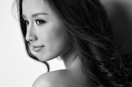 Mai Phương Thuý sinh năm 1988, cô là Hoa hậu Việt Nam 2006 được tổ chức tại Nha Trang - Khánh Hoà