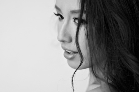 Mai Phương Thuý l