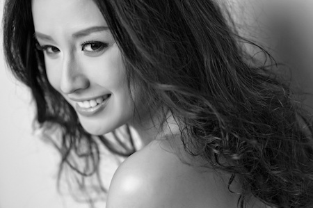 Mai Phương Thuý l