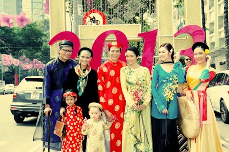 Tết 3 miền tại TPHCM - 8 Chợ Bến Thành