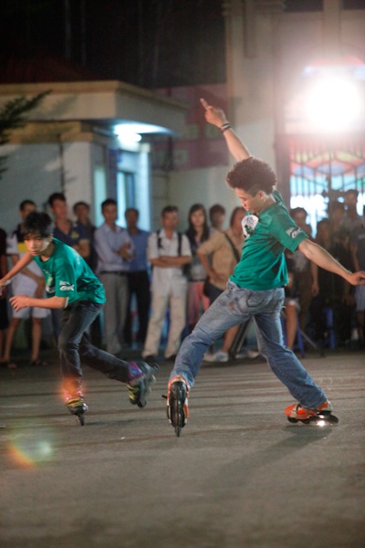 Ai sẽ lọt vào chung kết Vietnam's Got Talent năm 2013? - 4 Nhóm VNFSK
