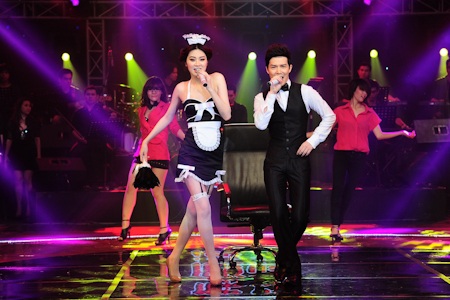 Giám khảo Việt Tú chê Lê Hoàng "có vấn đề về nhạc cảm" - 4 Nathan Lee và Ngọc Oanh