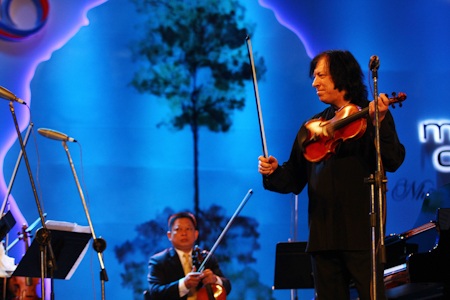 Một số hình ảnh trong đêm nhạc