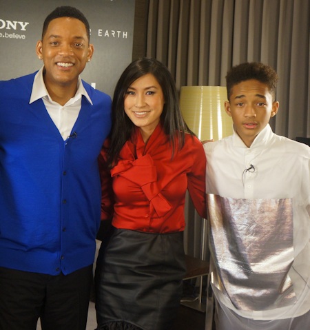 Kathy Uyên “rủ rê” cha con Will Smith đến Việt Nam - 1 Kathy Uyên chụp ảnh cùng cha con Will và Jaden Smith