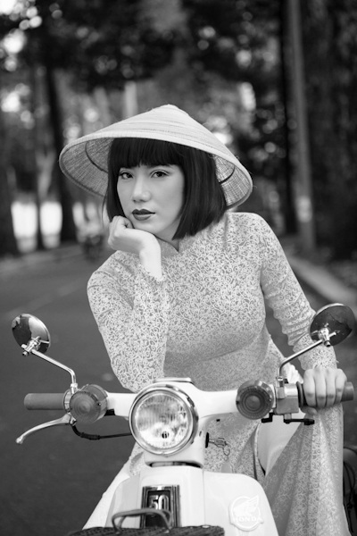 Nét Sài Gòn xưa qua ảnh của Chung Thục Quyên và Quanh Đi - 12 Bình Yên