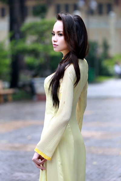 Hoa hậu Diễm Hương: "Mẹ sợ tôi hư" - 7 Một số hình ảnh mới nhất về Diễm Hương
