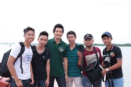 Không chỉ nghệ sĩ, các cấp lãnh đạo, quan chức... cũng tham gia vào chương trình