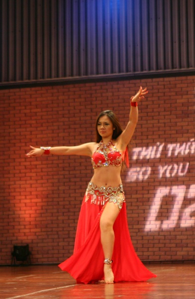 Thử thách cùng bước nhảy: Mở màn hấp dẫn - 2 Belly Dance được nhiều thí sinh lựa chọn