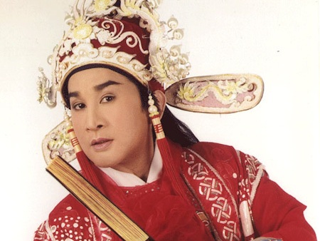 Nghệ sĩ Kim Tử Long