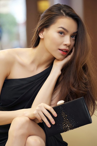Hồ Ngọc Hà làm... DJ - 1 H