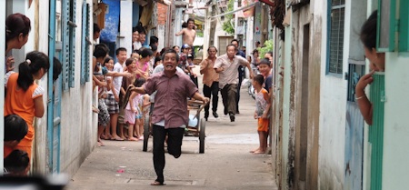 Hoài Linh thường được phân những vai nghèo khó