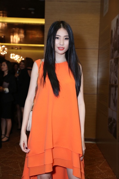 Người mẫu Diệu Hiền