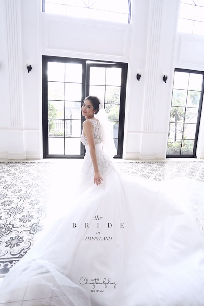 Khán giả cũng có thể thưởng thức ca khúc Đăng Khôi viết tặng vợ tại đây: