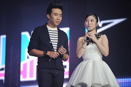 Hương Tràm bị Trấn Thành đá xoáy