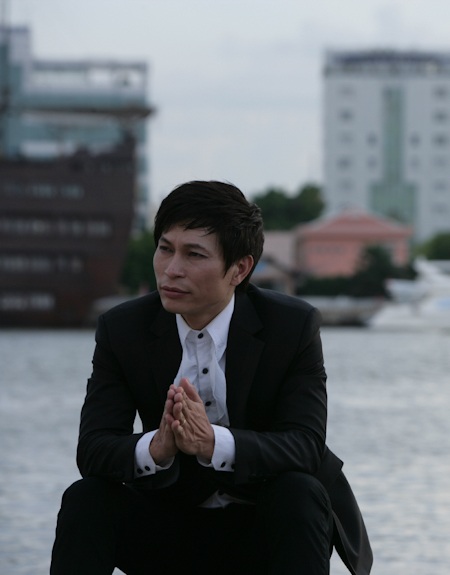 Ngọc Quy mang "nắng chiều rực rỡ" từ Hà Nội vào Sài Gòn - 2 Ngọc Quy mang nắng chiều rực rỡ từ Hà Nội vào Sài Gòn