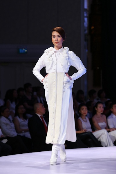 Đây là một cuộc thi thiết kế thời trang với sự tham gia của nhiều NTK trẻ