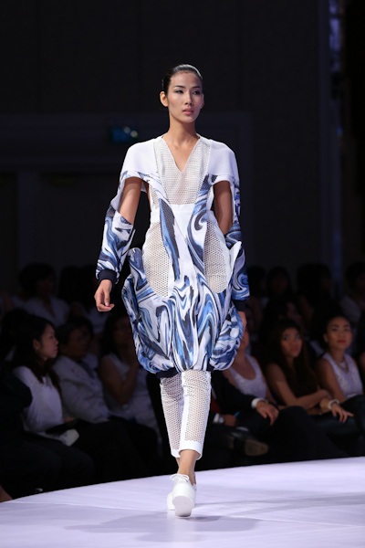 Màu trắng được lựa chọn là màu chủ đạo của các bộ sưu tập