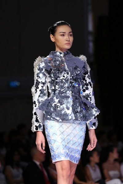 Màu trắng được lựa chọn là màu chủ đạo của các bộ sưu tập