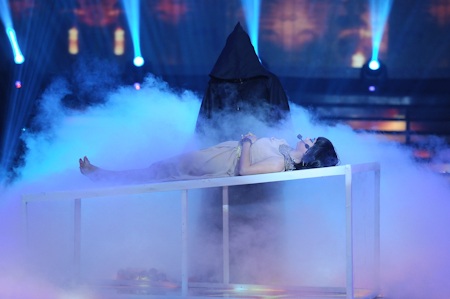 Cát Phượng - Phan Đinh Tùng xuất sắc giành 3 điểm 10 - 2 Một số hình ảnh trong phần biểu diễn của Phan Đinh Tùng và Cát Phượng