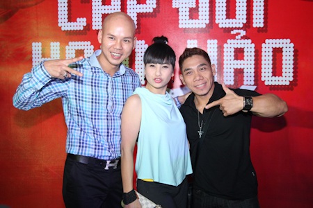 Cặp đôi hoàn hảo hội ngộ đầu xuân - 13 Lực sĩ Phạm Văn Mách cũng tham gia bữa tiệc