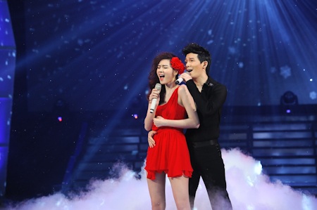 Một số hình ảnh trong phần biểu diễn của Nathan Lee và Ngọc Oanh