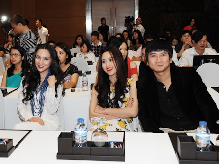 Ai là huấn luyện viên mới của Giọng hát Việt (The Voice Kid)? - 1 Ba vị HLV The Voice Kid, Thanh Bùi vì bận việc nên không tham gia họp báo