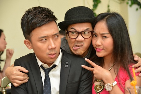 Linh Nga nền nã với váy chấm bi - 14 Trấn Thành không bỏ lỡ cơ hội pha trò cùng Thành Lộc và Đoan Trang.