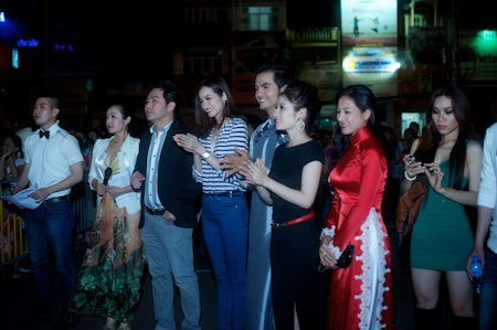 Trúc Diễm hào hứng ủng hộ Giờ trái đất - 1 Các nghệ sĩ Việt ủng hộ rất nhiệt tình chiến dịch Giờ trái đất