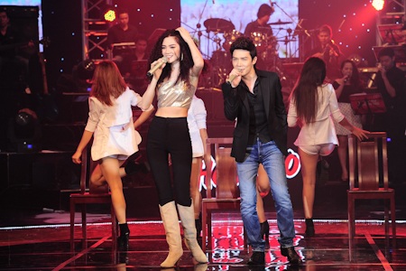 Dương Triều Vũ và Thanh Thuý được yêu thích nhất liveshow 8 - 3 Ở
phần thi ca khúc hit, Dương Triệu Vũ và Thanh Thuý lựa chọn