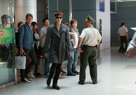 Fans Việt hồ hởi đón Kim Bum - 1 Fans Việt hồ hởi đón Kim Bum