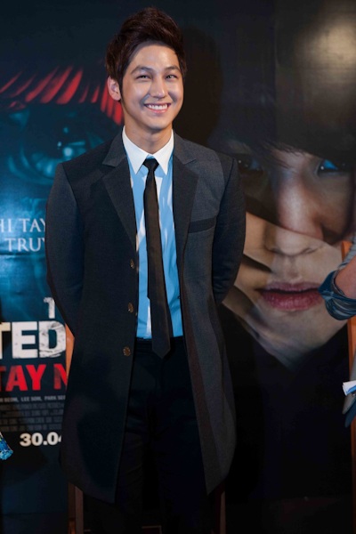Kim Bum mơ có phép tàng hình - 13 Phan Anh